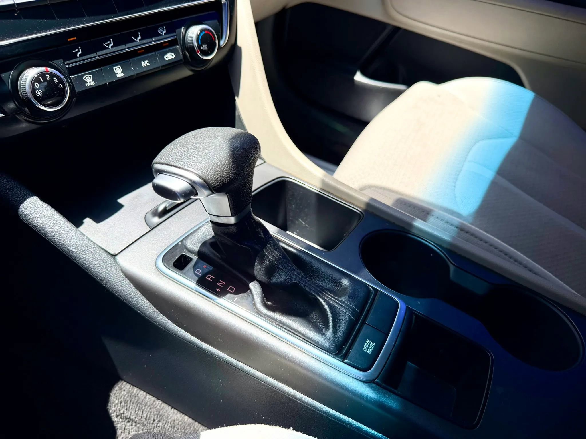 Used 2018 Kia Optima LX w/ Convenience Package FWD image 16