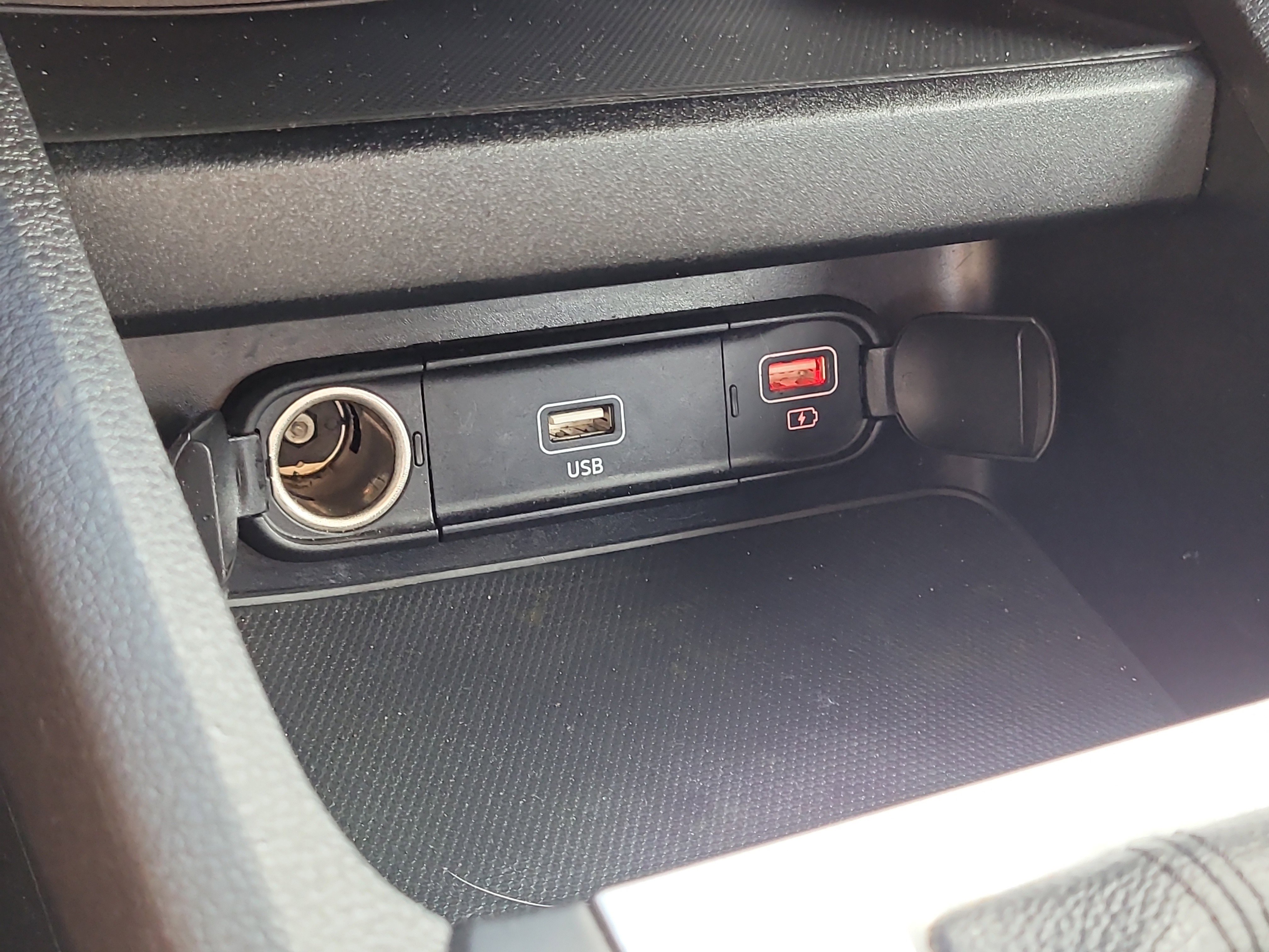 Used 2024 Kia Forte LXS image 23