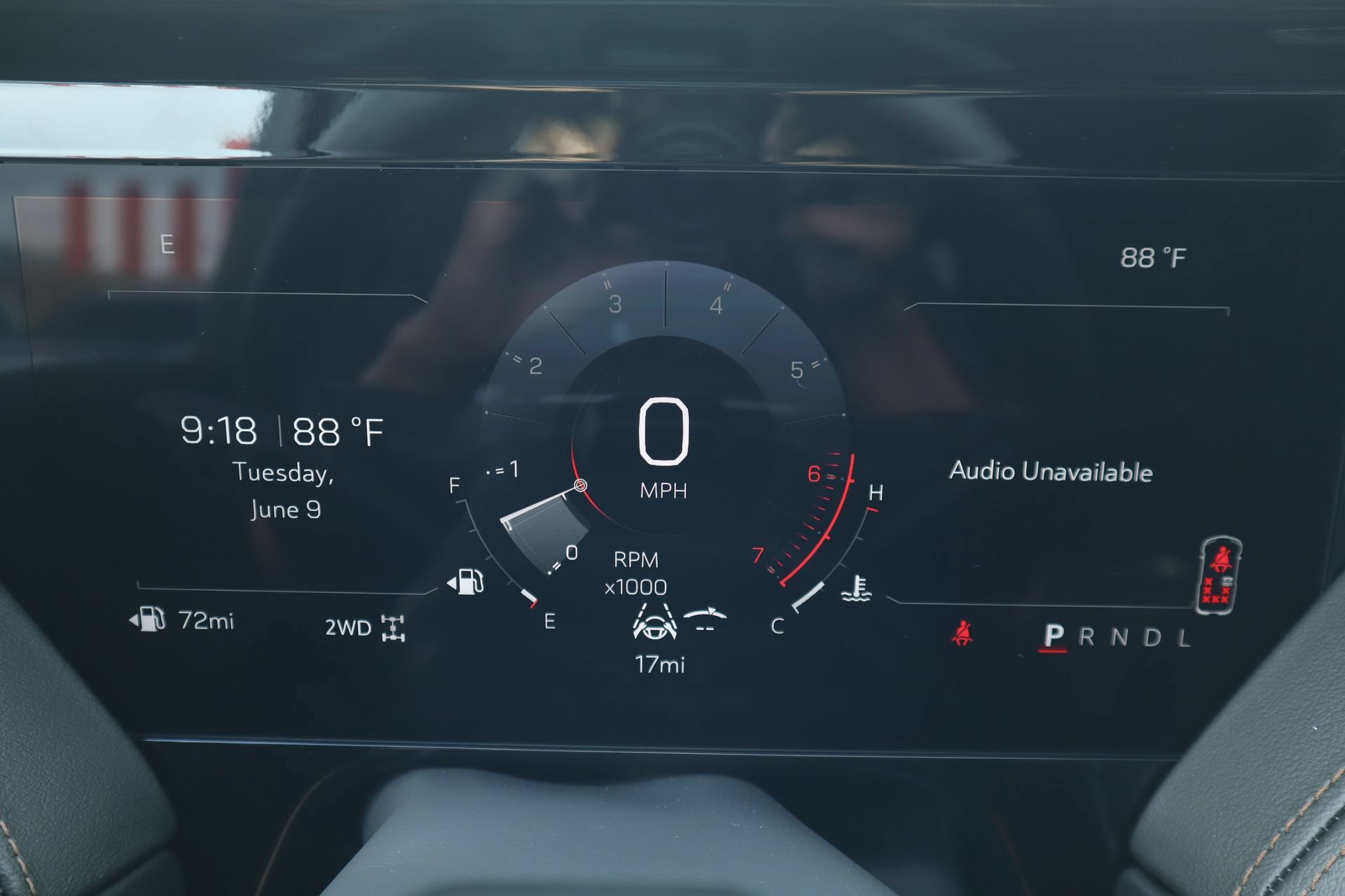 New 2026 GMC Yukon XL AT4 w/ AT4 Premium Plus Package AWD/4WD image 7
