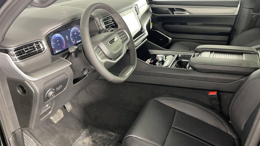 New 2025 Jeep Wagoneer Series II image 11