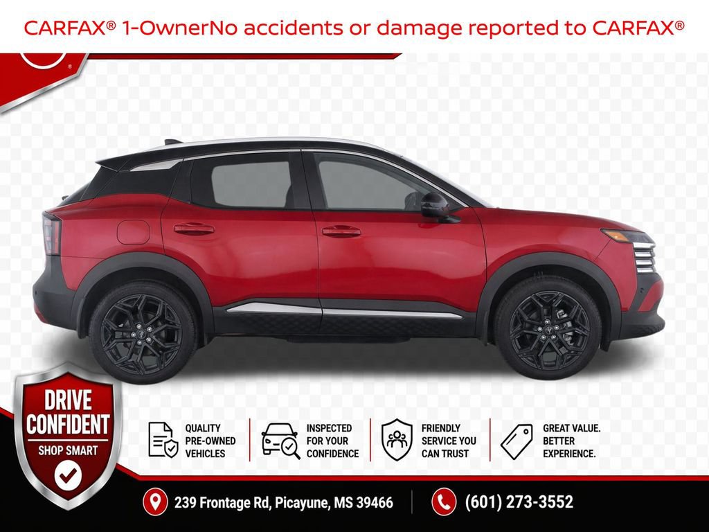 Used 2025 Nissan Kicks SR FWD image 11