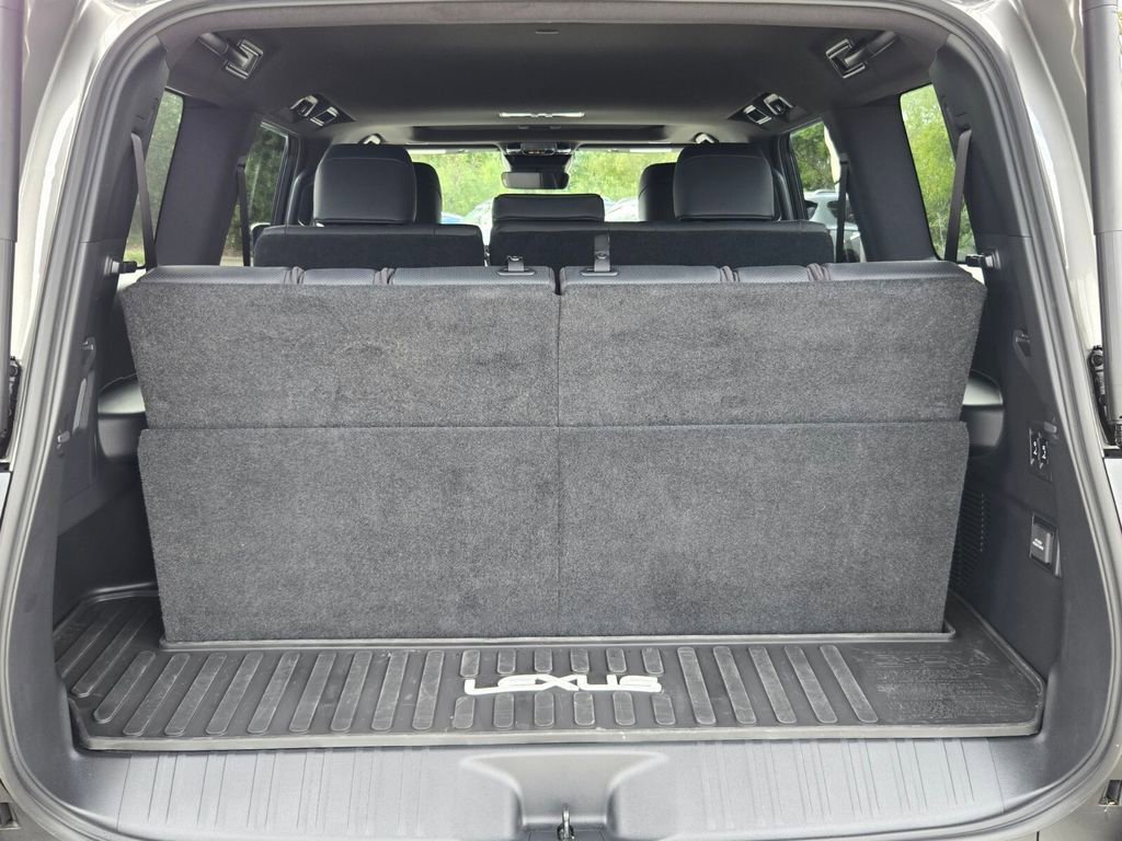 Used 2024 Lexus GX 550 w/ Accessory Package (Z1) AWD/4WD image 14