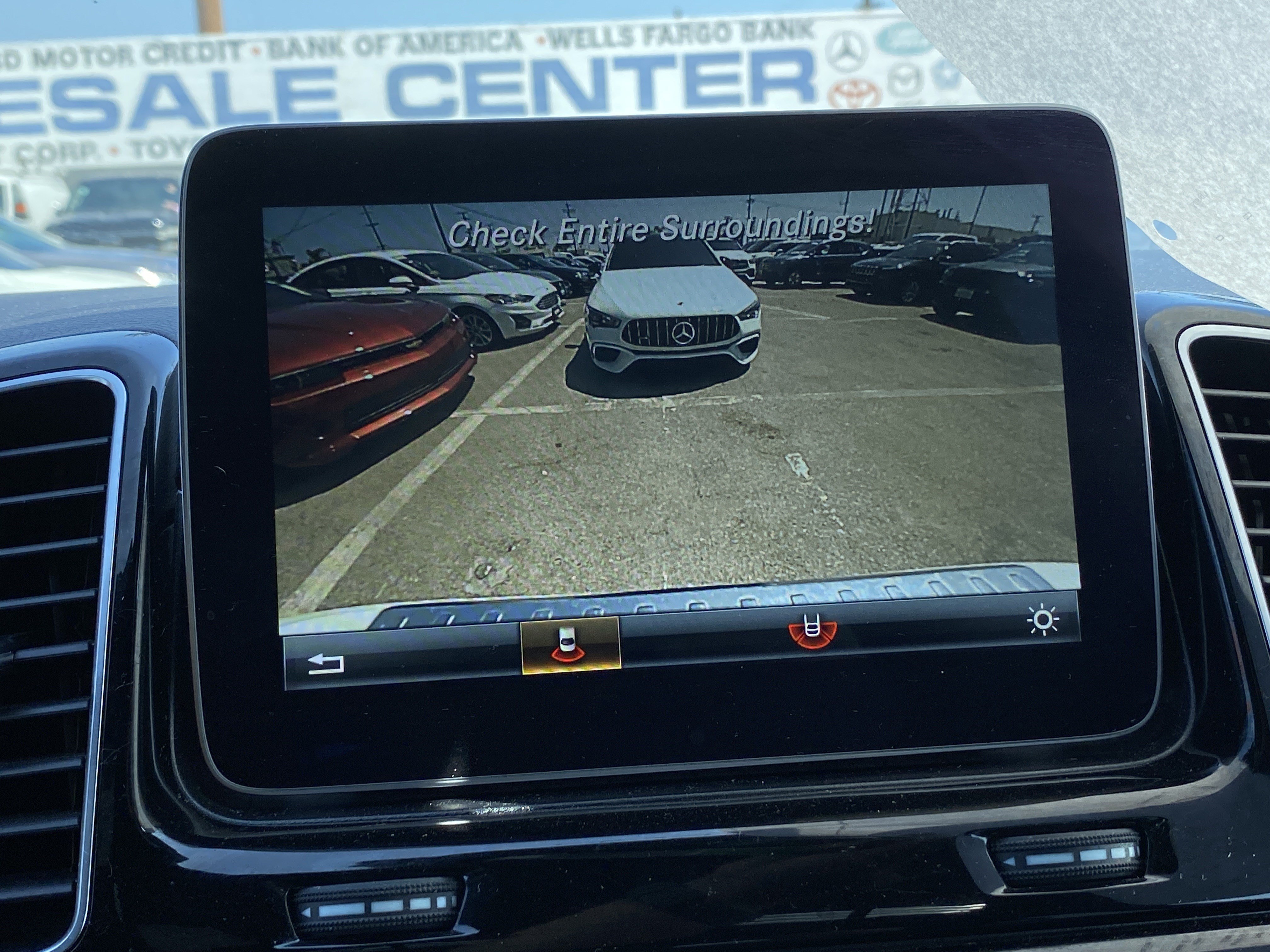 Used 2017 Mercedes-Benz GLE 350 w/ Premium 1 Package image 22