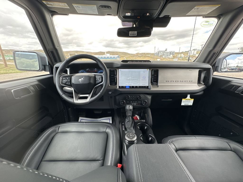 Used 2025 Ford Bronco Outer Banks w/ Sasquatch Package AWD/4WD image 20