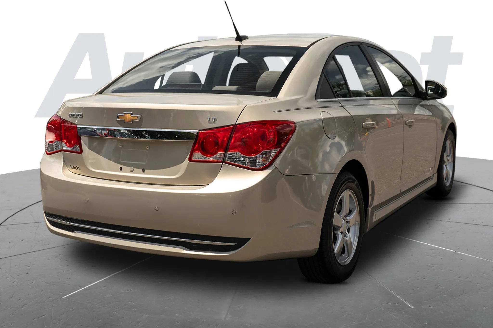 Used 2011 Chevrolet Cruze LT w/ RS Package FWD image 3