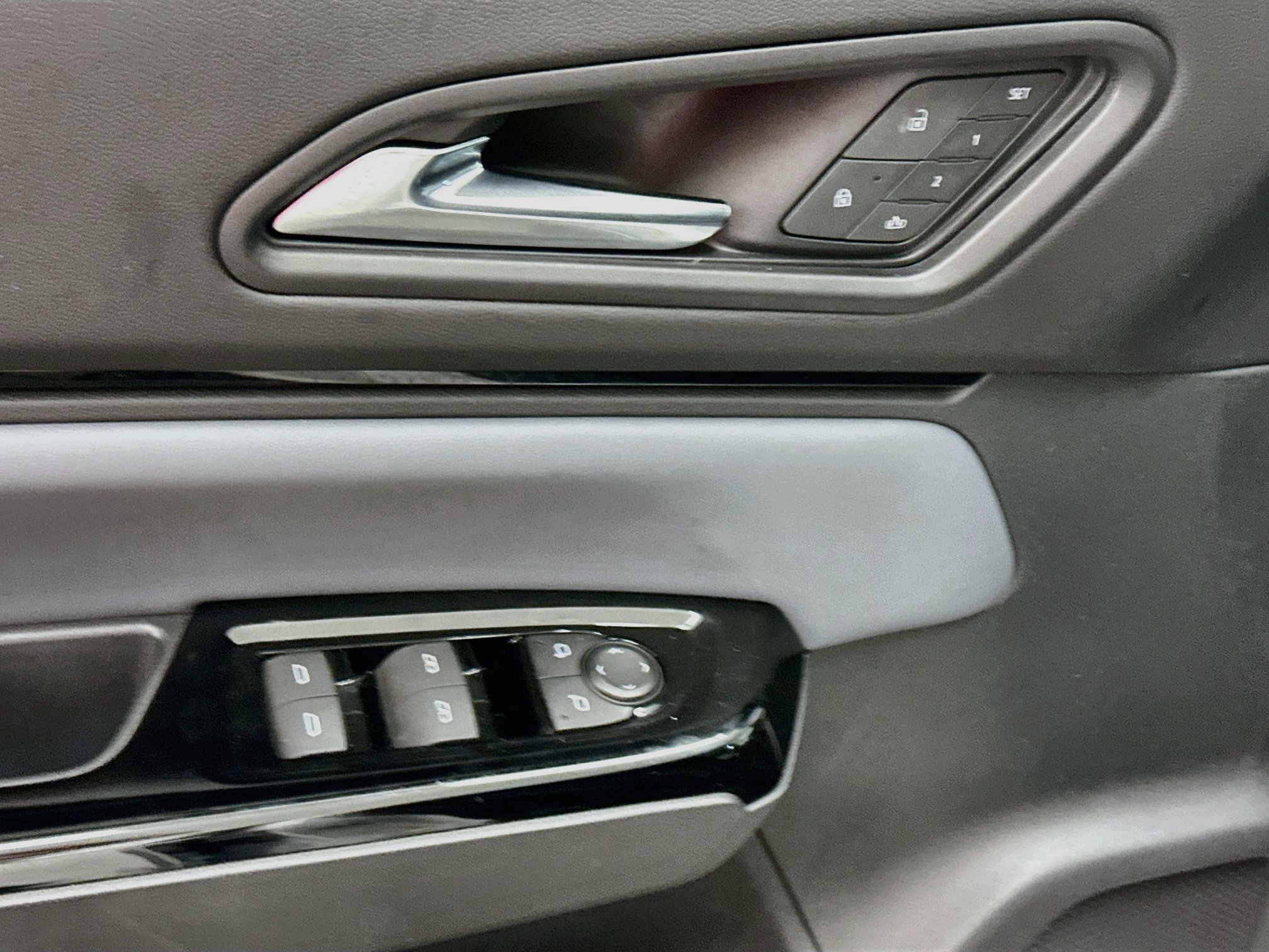 Used 2024 Honda Prologue Touring image 15