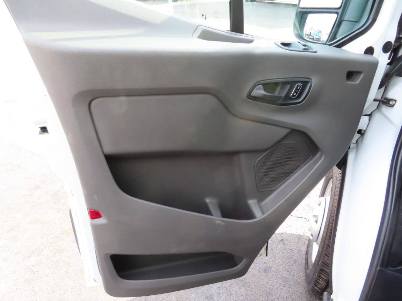 Used 2024 Ford Transit 250 148 Medium Roof Extended AWD image 21