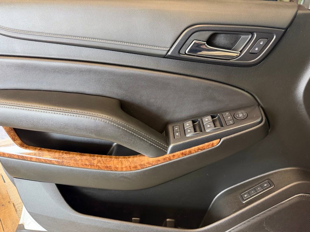 Used 2019 Chevrolet Tahoe Premier AWD/4WD image 24