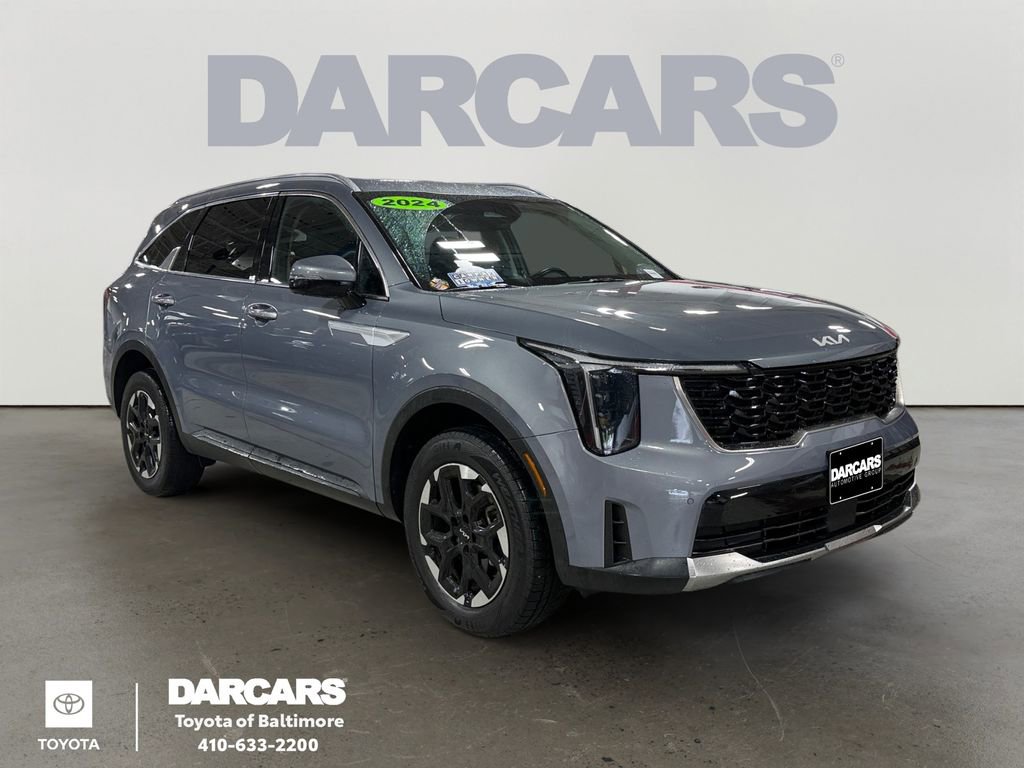 Used 2024 Kia Sorento S
