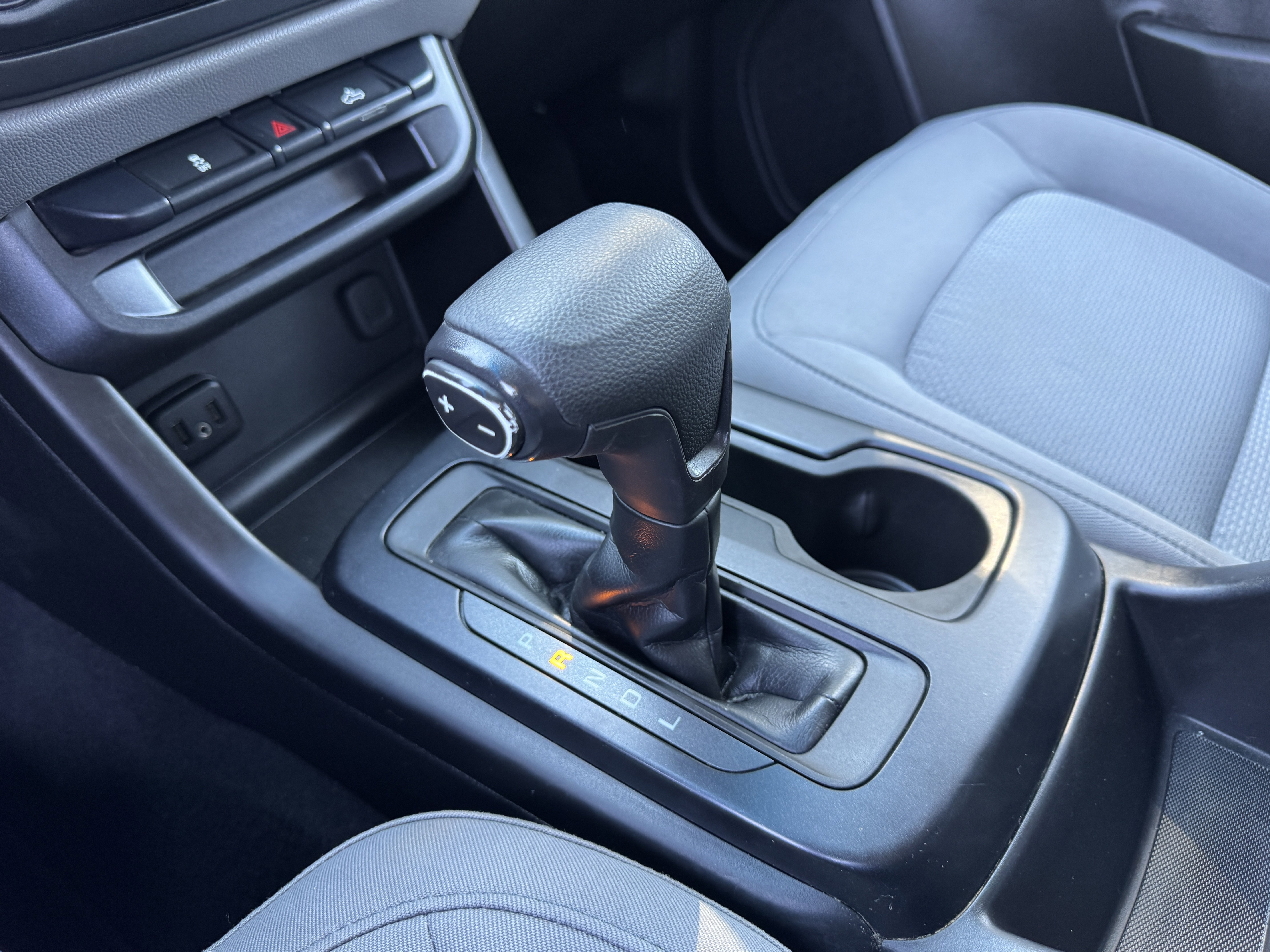 Used 2020 Chevrolet Colorado W/T w/ WT Convenience Package image 29