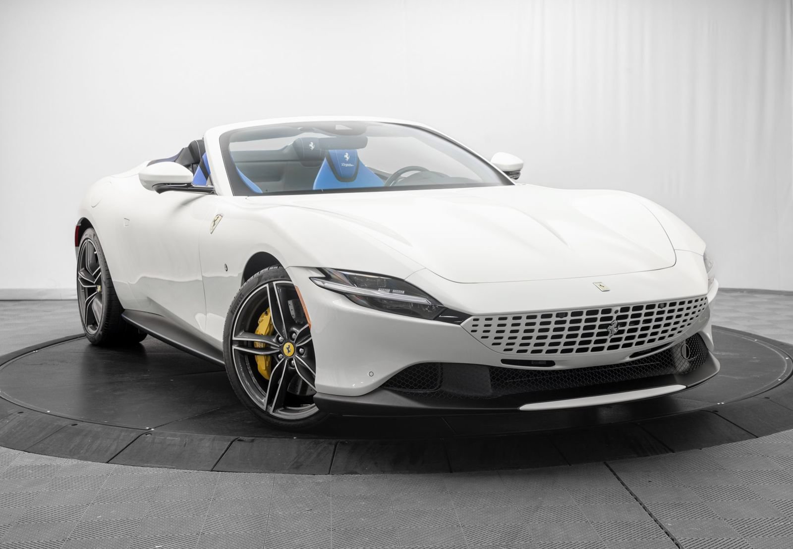 Used 2025 Ferrari Roma Spider
