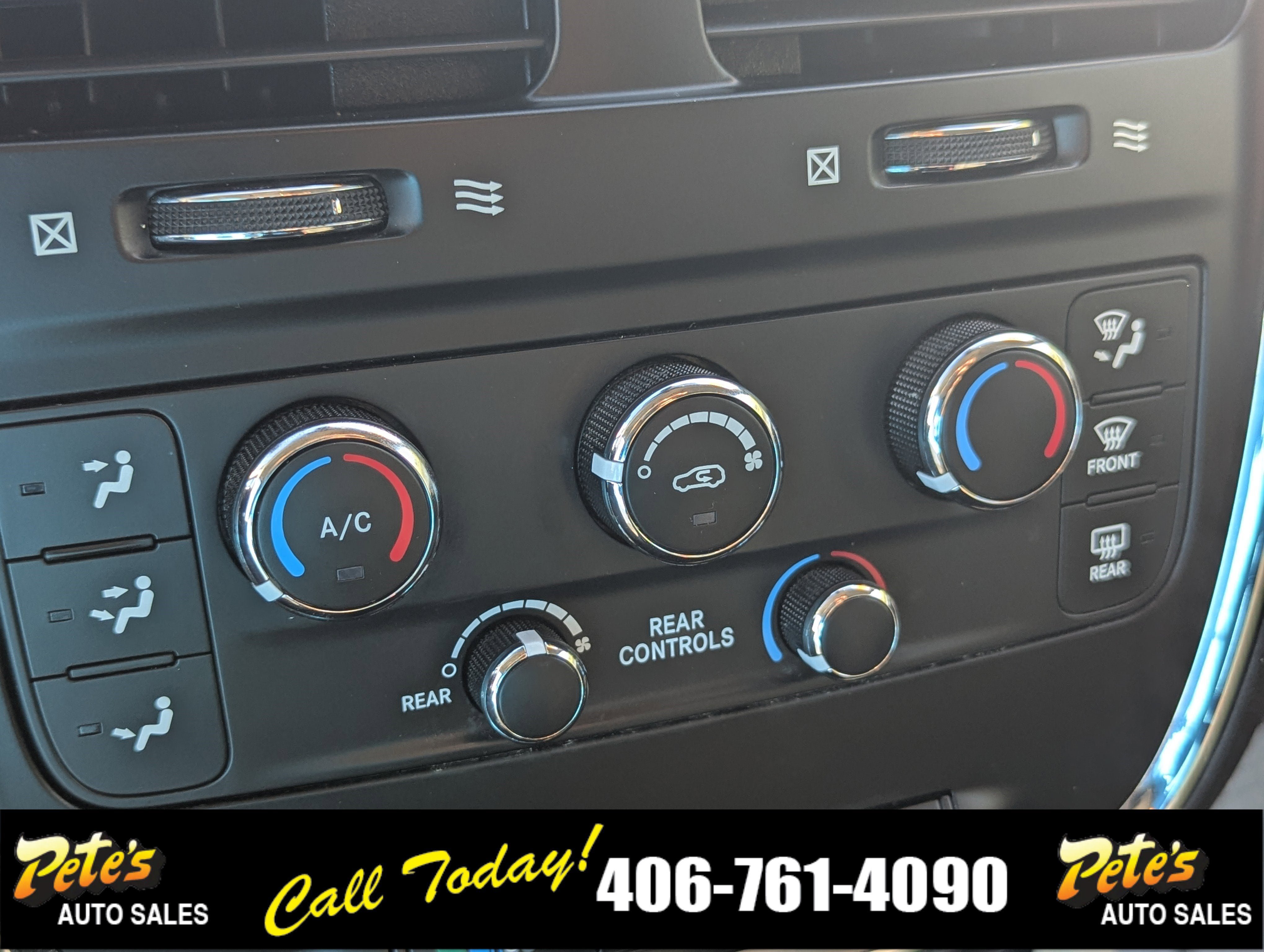 Used 2018 Dodge Grand Caravan SE w/ UConnect Hands-Free Group FWD image 22