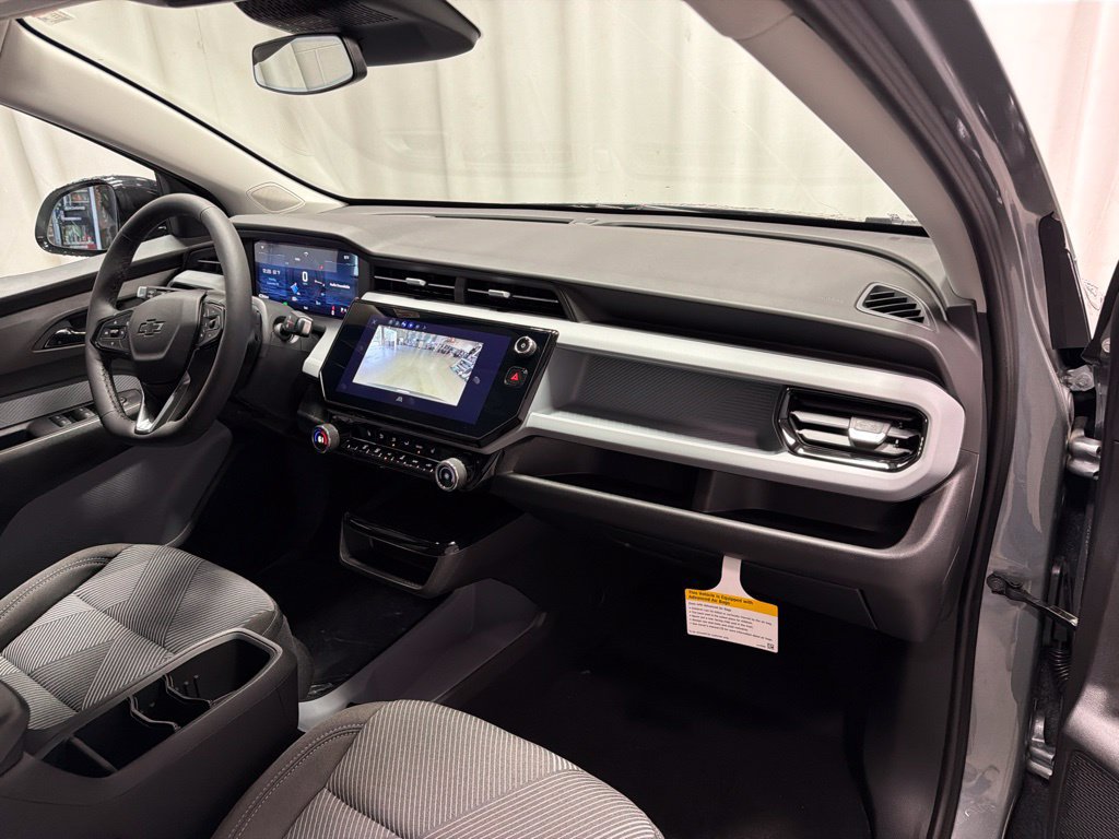 New 2027 Chevrolet Bolt LT w/ Comfort Package FWD image 33