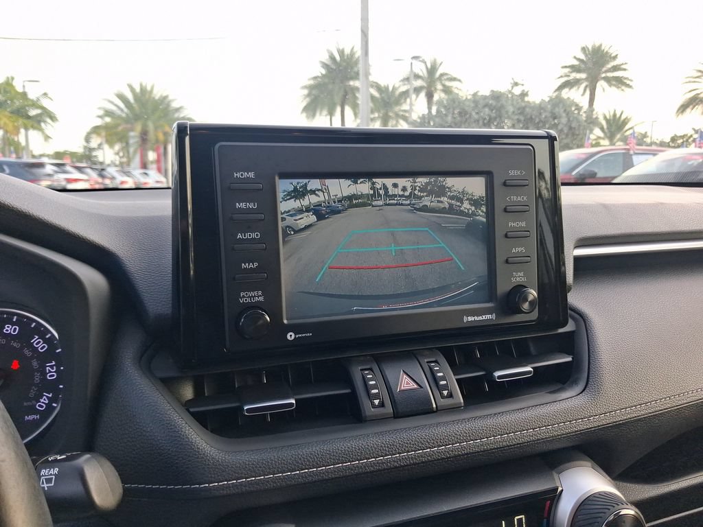 Used 2020 Toyota RAV4 XLE Premium FWD image 23