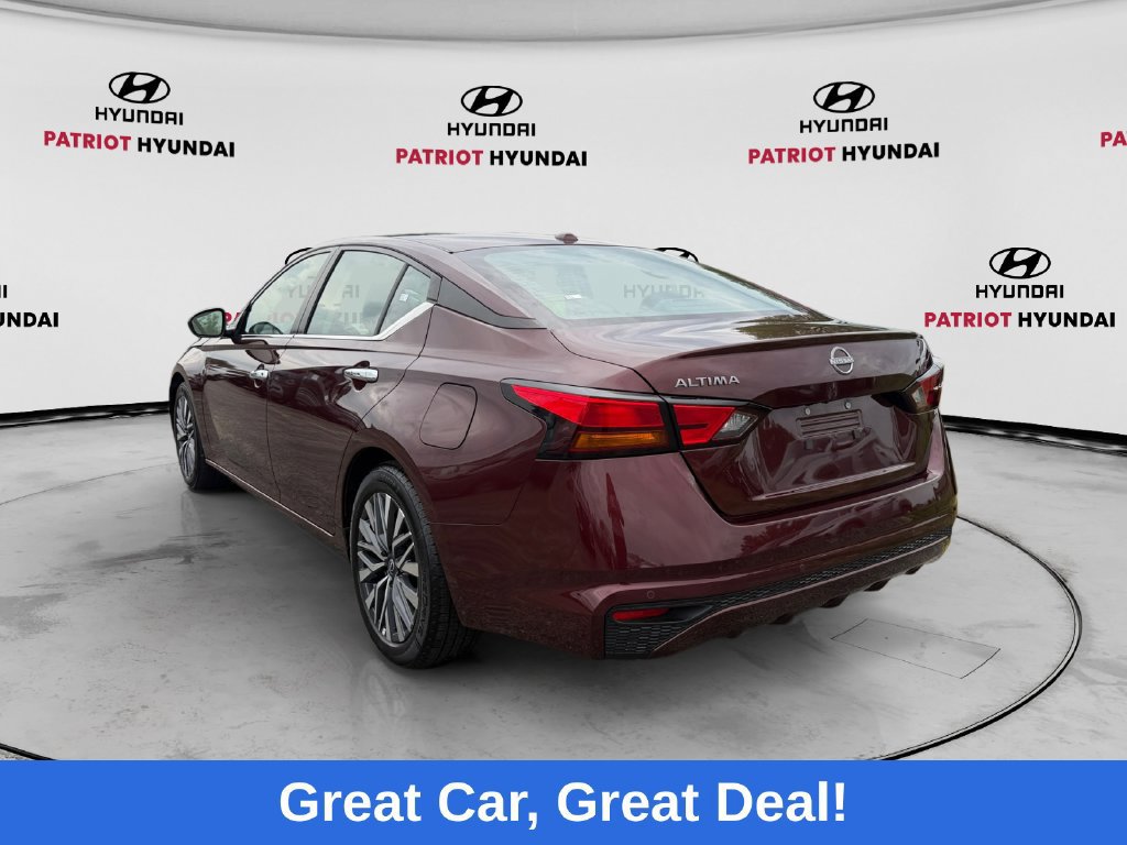 Used 2025 Nissan Altima 2.5 SV FWD image 5