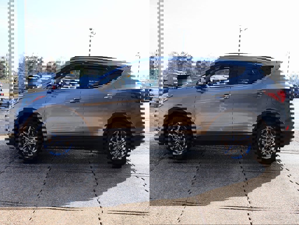 Used 2017 Hyundai Santa Fe Sport image 3