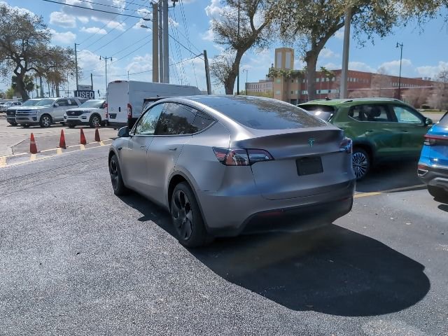Used 2023 Tesla Model Y Long Range image 4