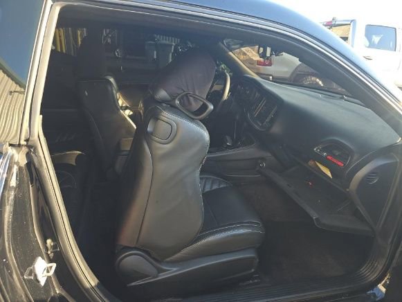 Used 2018 Dodge Challenger SRT Hellcat image 5