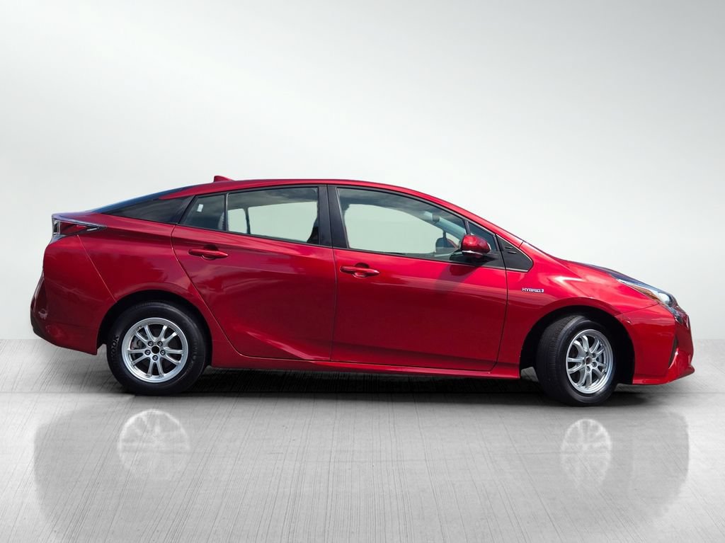 Used 2017 Toyota Prius Two w/ Carpet Mat Package FWD image 4