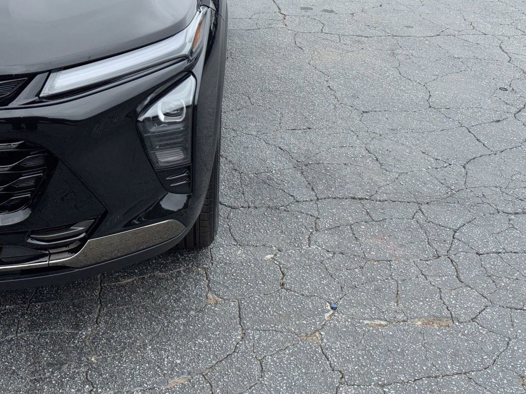 New 2026 Chevrolet Trax ACTIV w/ Driver Confidence Package FWD image 10