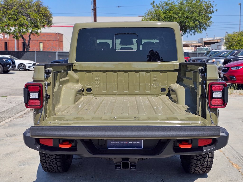 New 2026 Jeep Gladiator Mojave AWD/4WD image 7