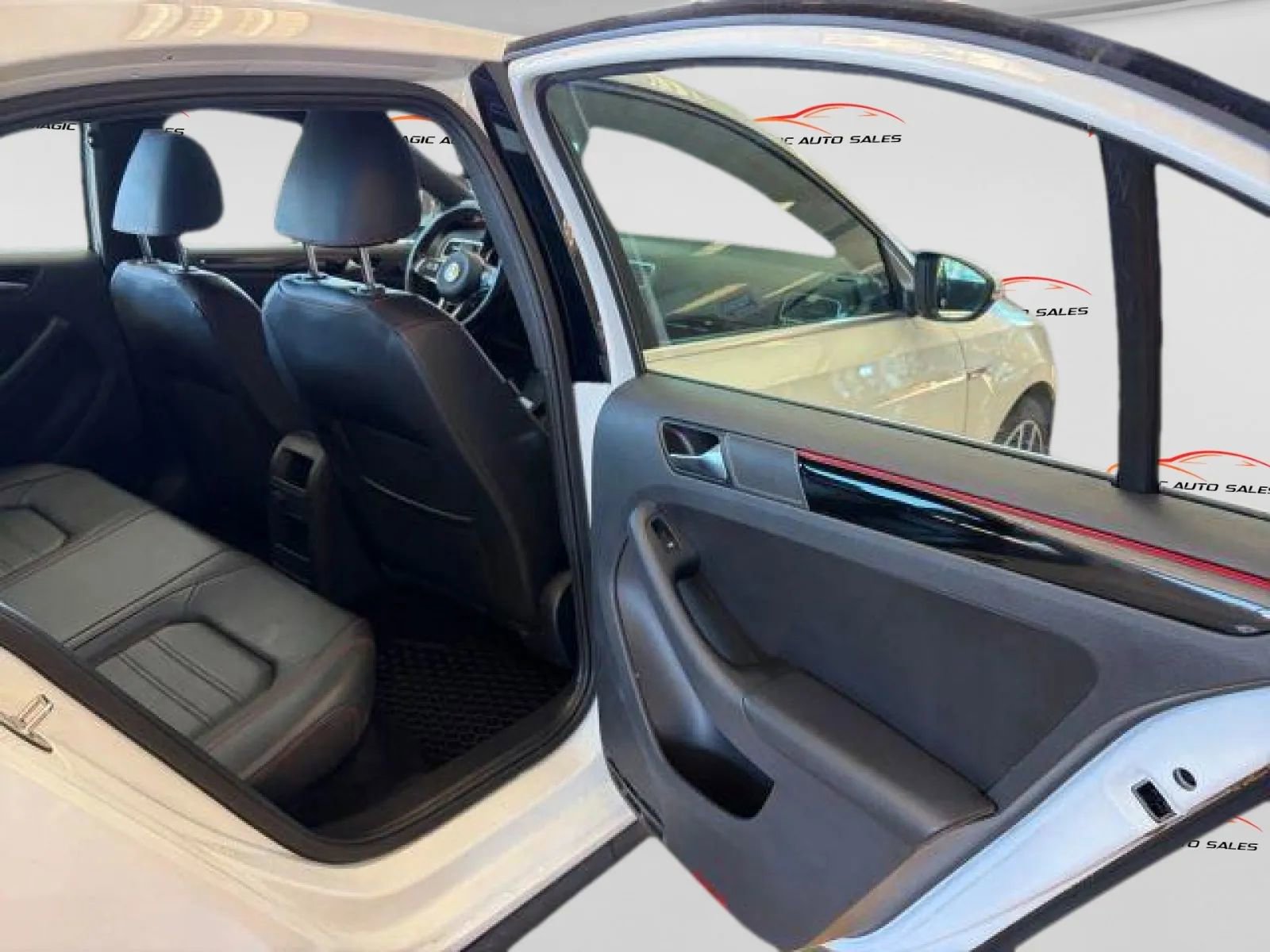 Used 2018 Volkswagen Jetta GLI image 13