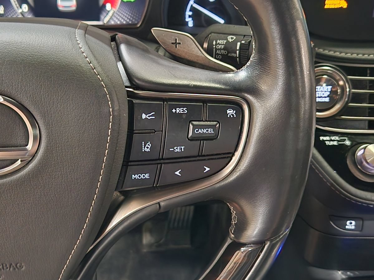 Used 2021 Lexus LS 500 RWD image 50
