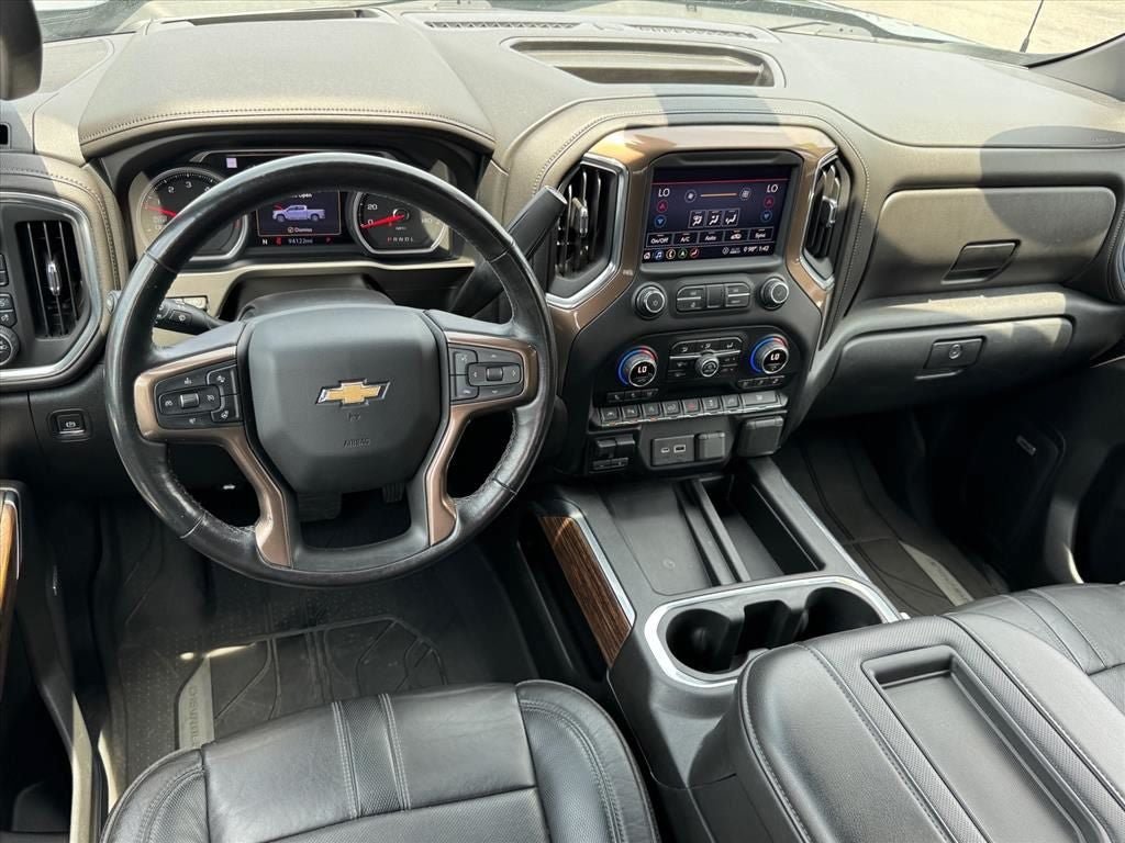 Used 2020 Chevrolet Silverado 1500 High Country w/ Technology Package AWD/4WD image 15