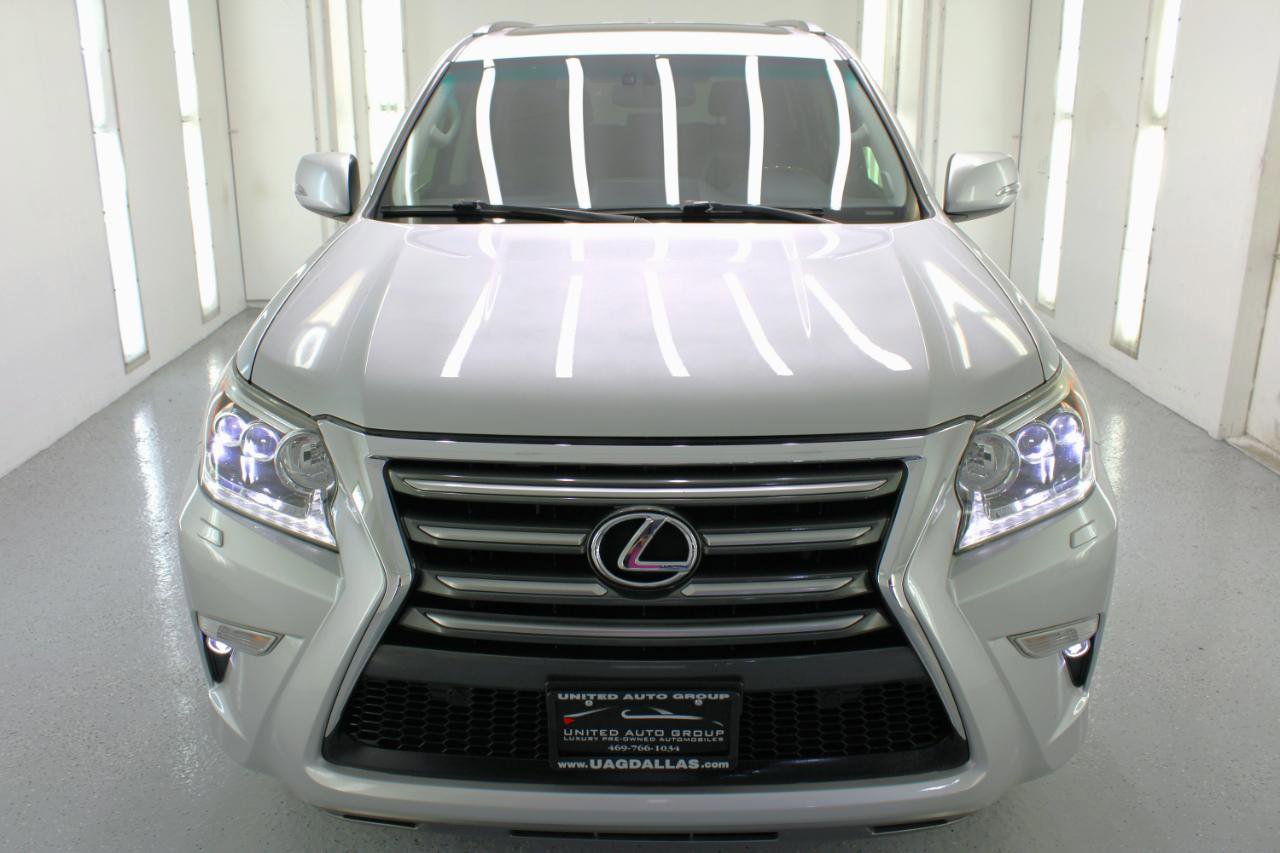 Used 2018 Lexus GX 460 Premium w/ Premium Package AWD/4WD image 3