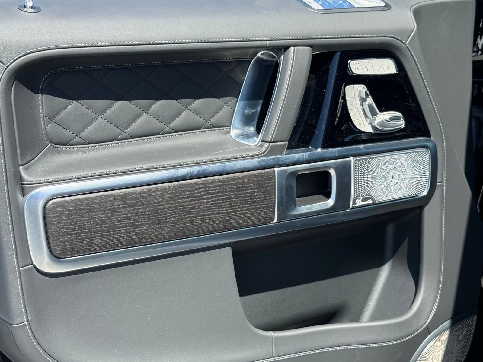 New 2027 Mercedes-Benz G 63 AMG 4MATIC image 14