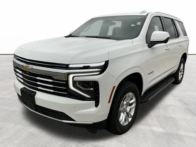 Used 2025 Chevrolet Tahoe LT image 3
