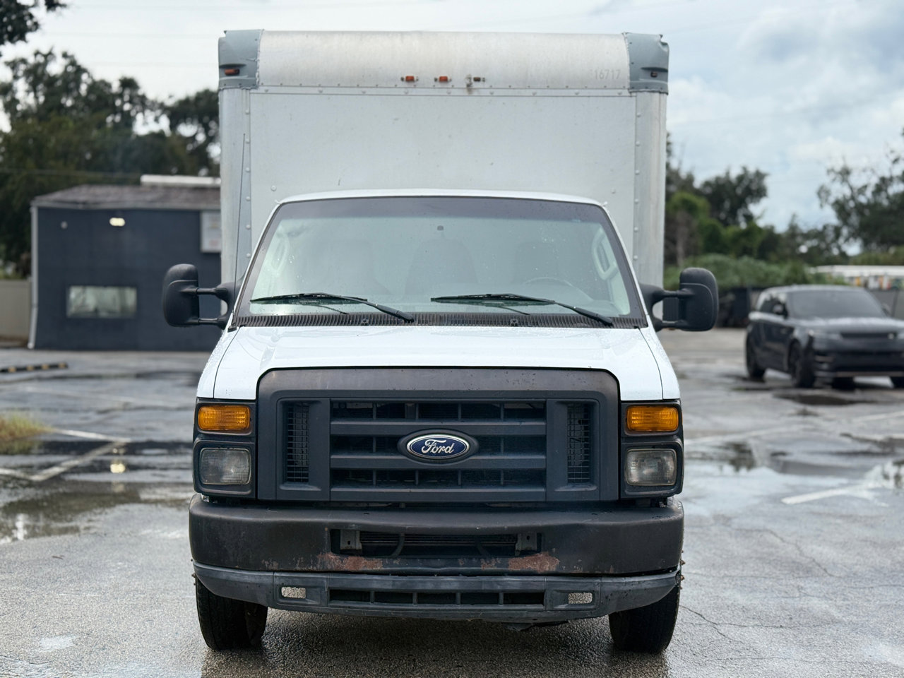 Used 2015 Ford E-350 and Econoline 350 Super Duty image 8