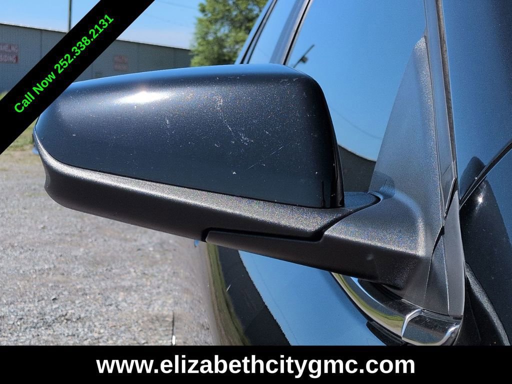 Used 2023 Chevrolet Equinox LT w/ Driver Convenience Package FWD image 11