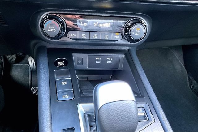 Certified 2026 Nissan Kicks SV FWD image 15