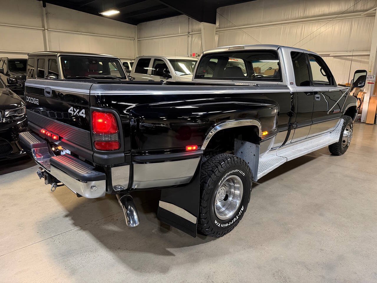 Used 1998 Dodge Ram 3500 Truck 4x4 Quad Cab image 34