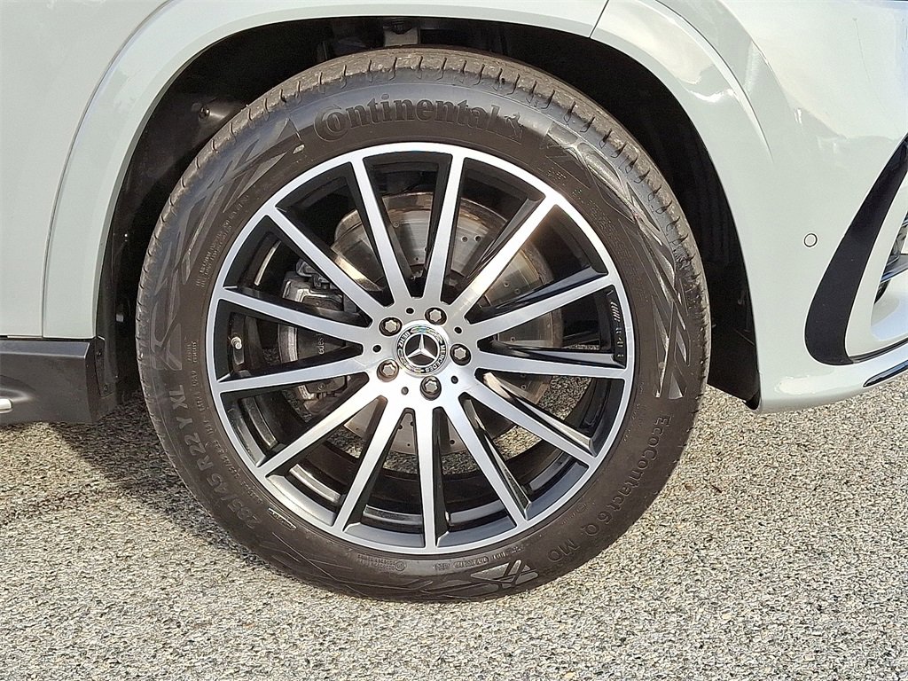 Used 2025 Mercedes-Benz GLS 580 GLS 580 image 8