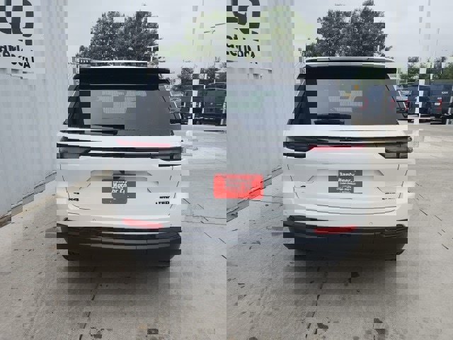 New 2025 Jeep Grand Cherokee Limited w/ Black Appearance Package image 25