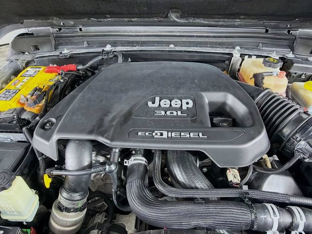 Used 2021 Jeep Wrangler Unlimited Rubicon AWD/4WD image 36