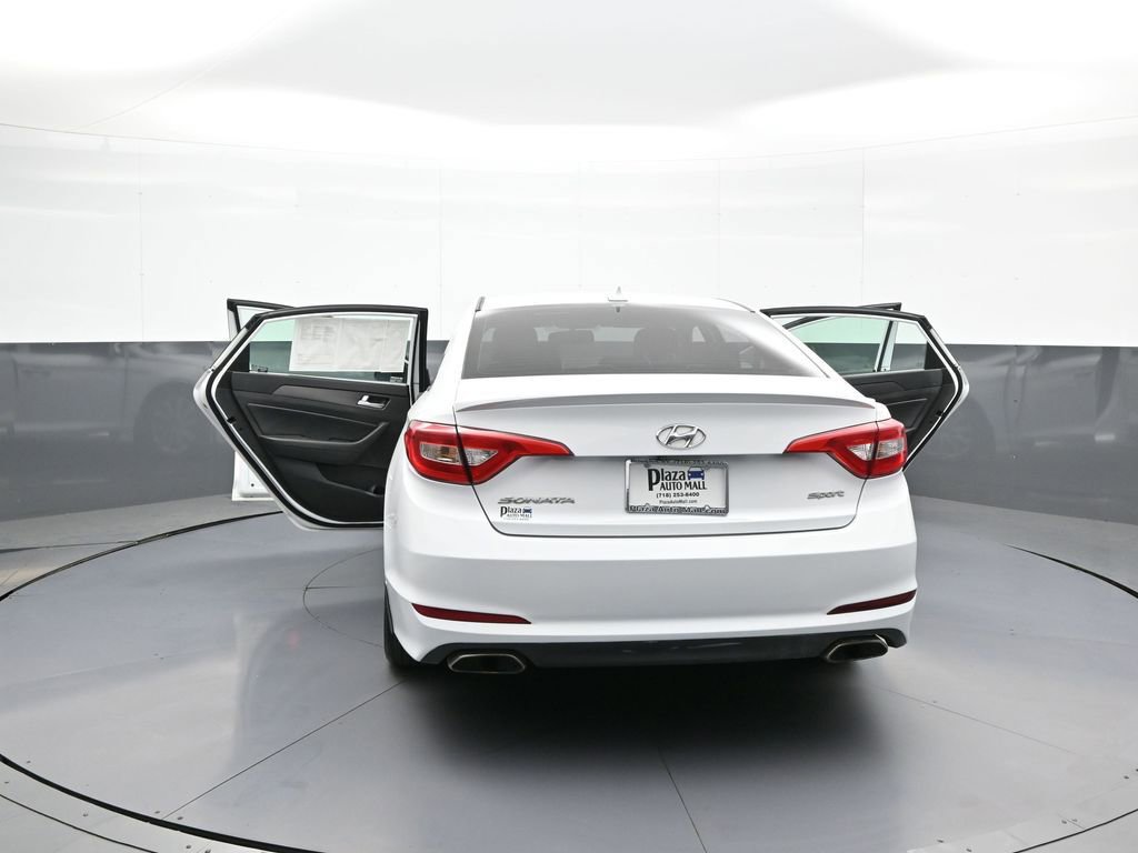 Used 2016 Hyundai Sonata Sport w/ Option Group 03 FWD image 47