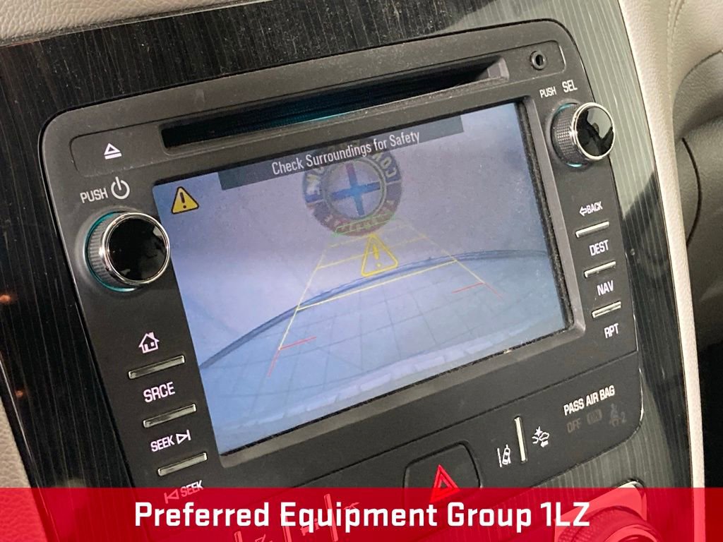 Used 2015 Chevrolet Traverse LTZ FWD image 4