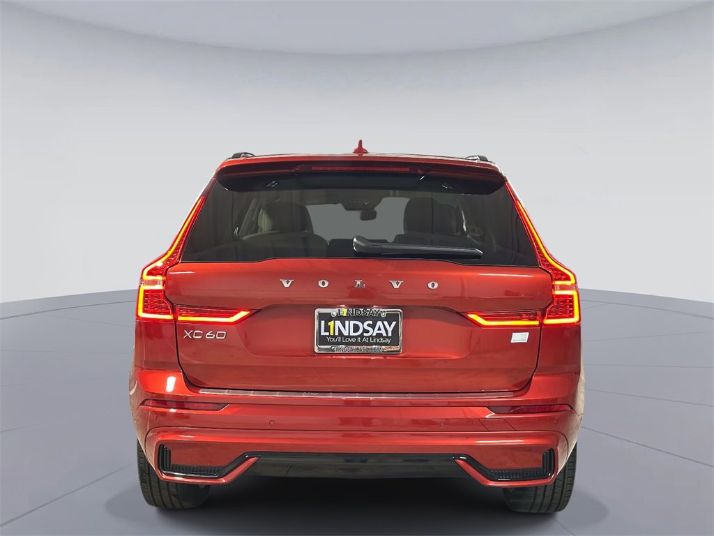 Used 2024 Volvo XC60 T8 Plus w/ Protection Package Premier image 8