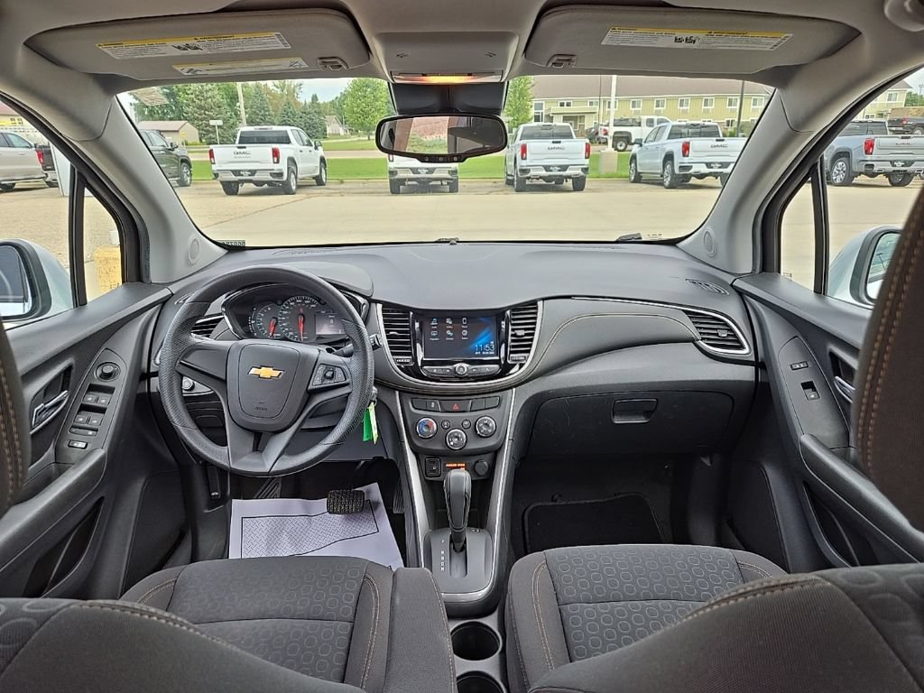 Used 2017 Chevrolet Trax LS FWD image 16