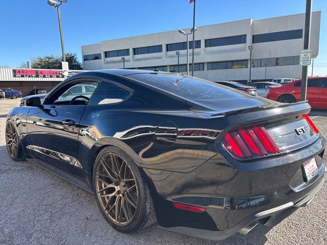 Used 2020 Ford Mustang GT image 5