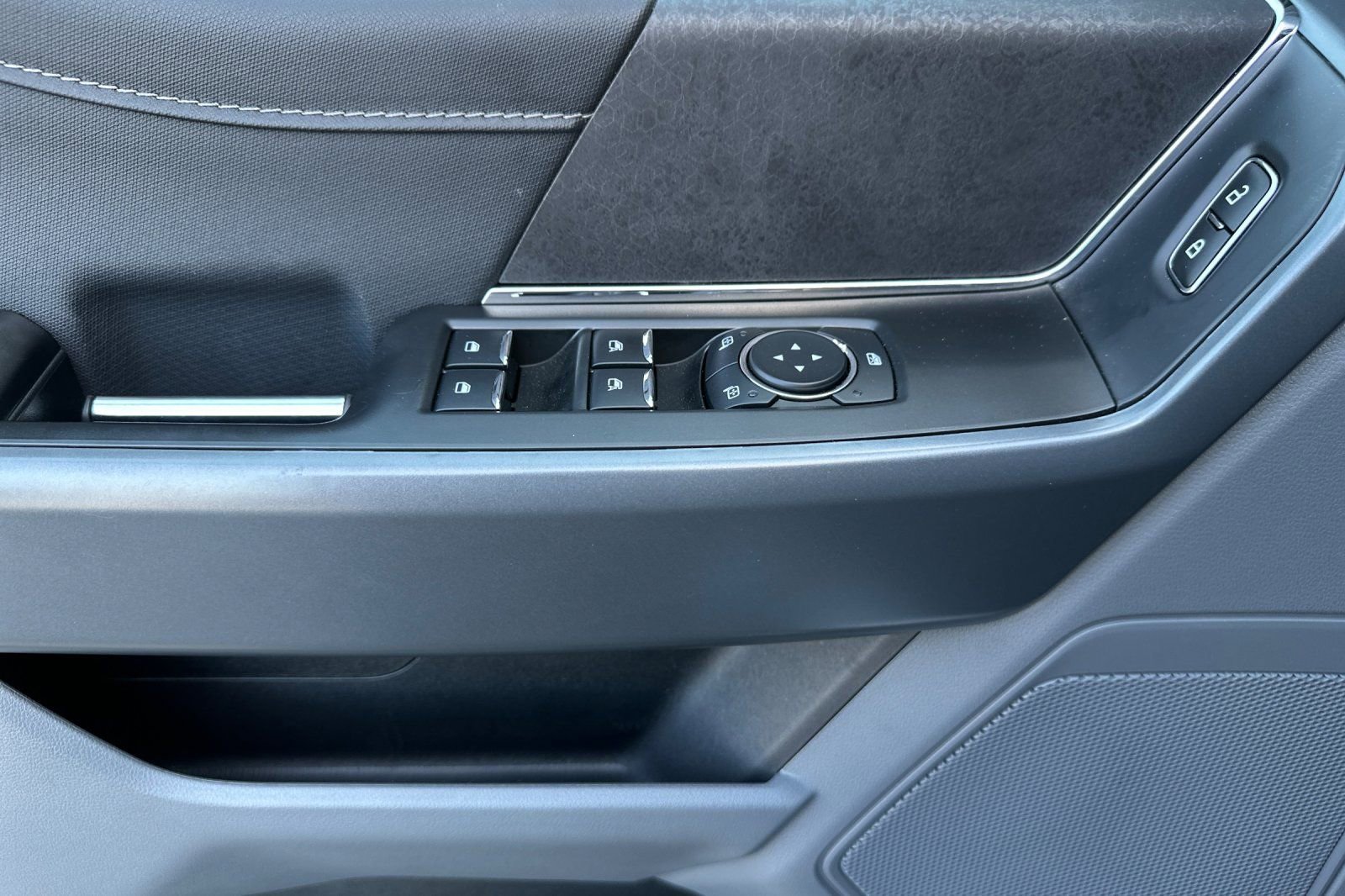 Used 2024 Ford F150 XLT image 11