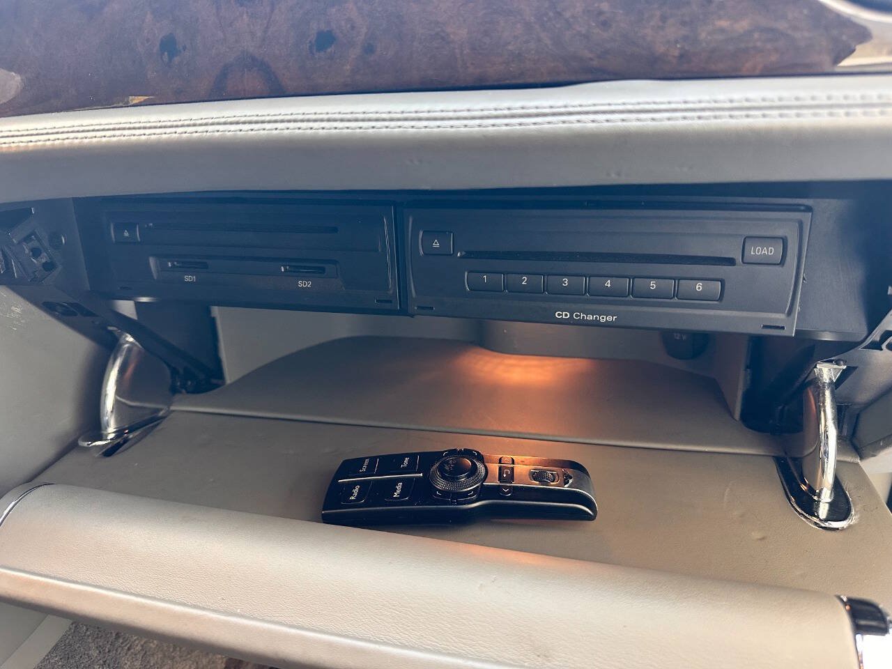 Used 2011 Bentley Mulsanne RWD image 60