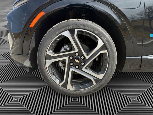 New 2026 Chevrolet Equinox EV LT image 9