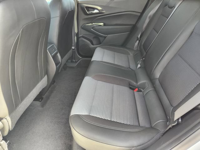 Used 2024 Chevrolet Trax LT FWD image 30