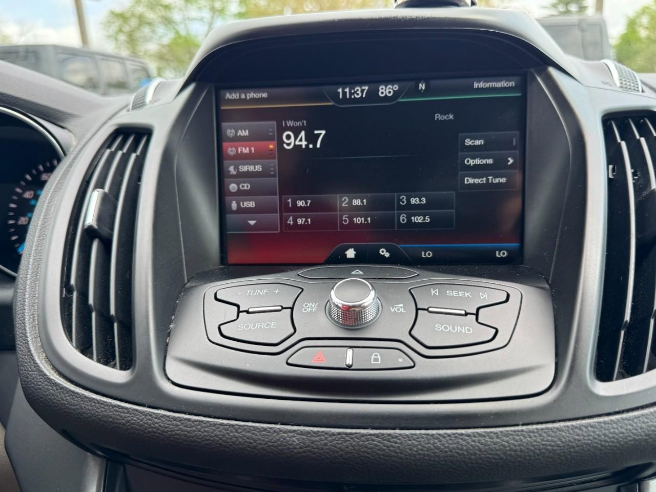 Used 2015 Ford Escape SE w/ Equipment Group 201A image 19