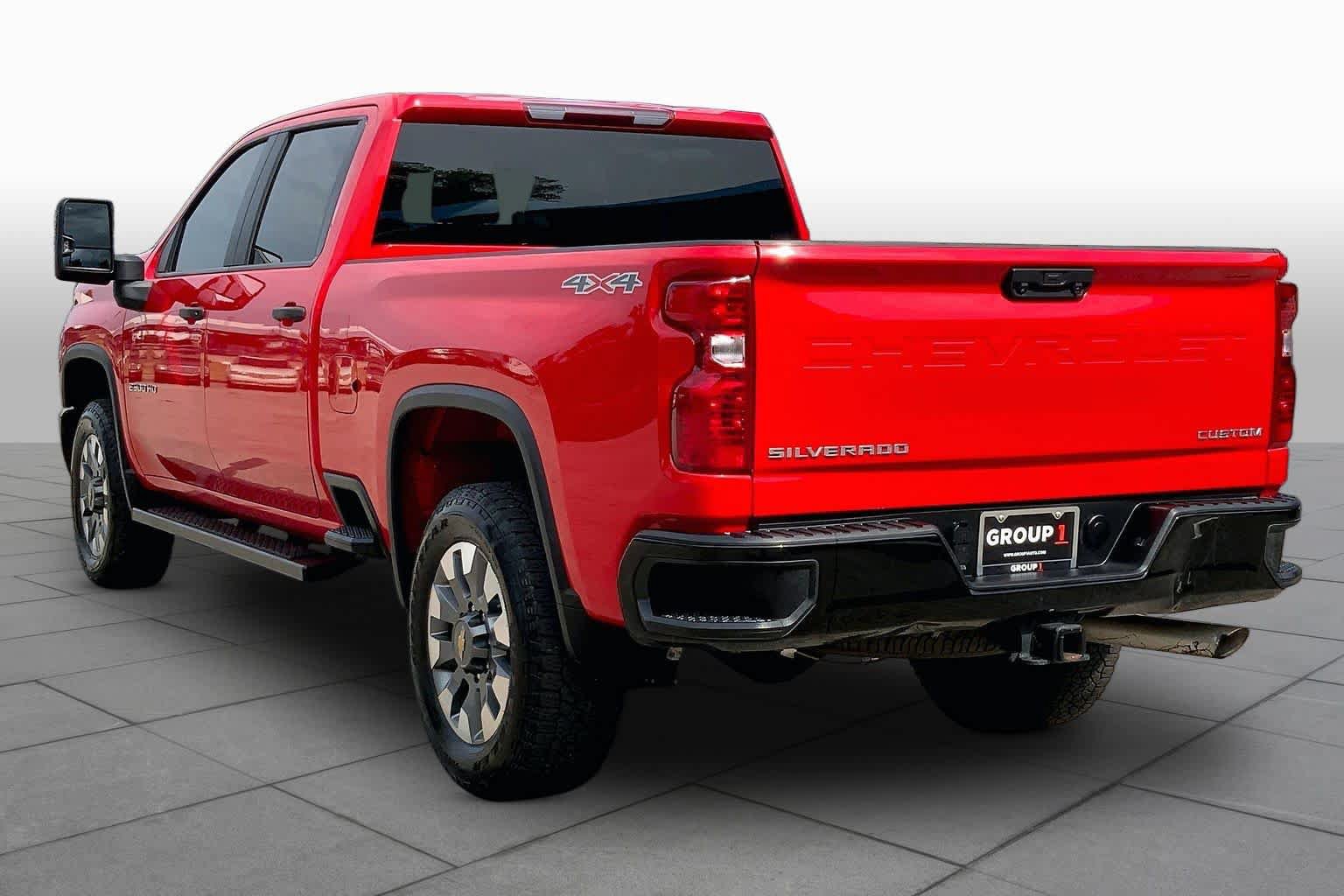 Used 2025 Chevrolet Silverado 2500 Custom w/ Custom Convenience Package AWD/4WD image 12