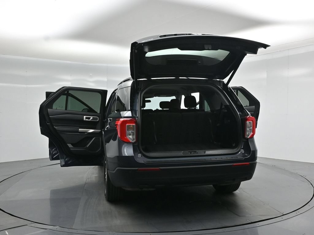 Certified 2023 Ford Explorer XLT RWD image 35